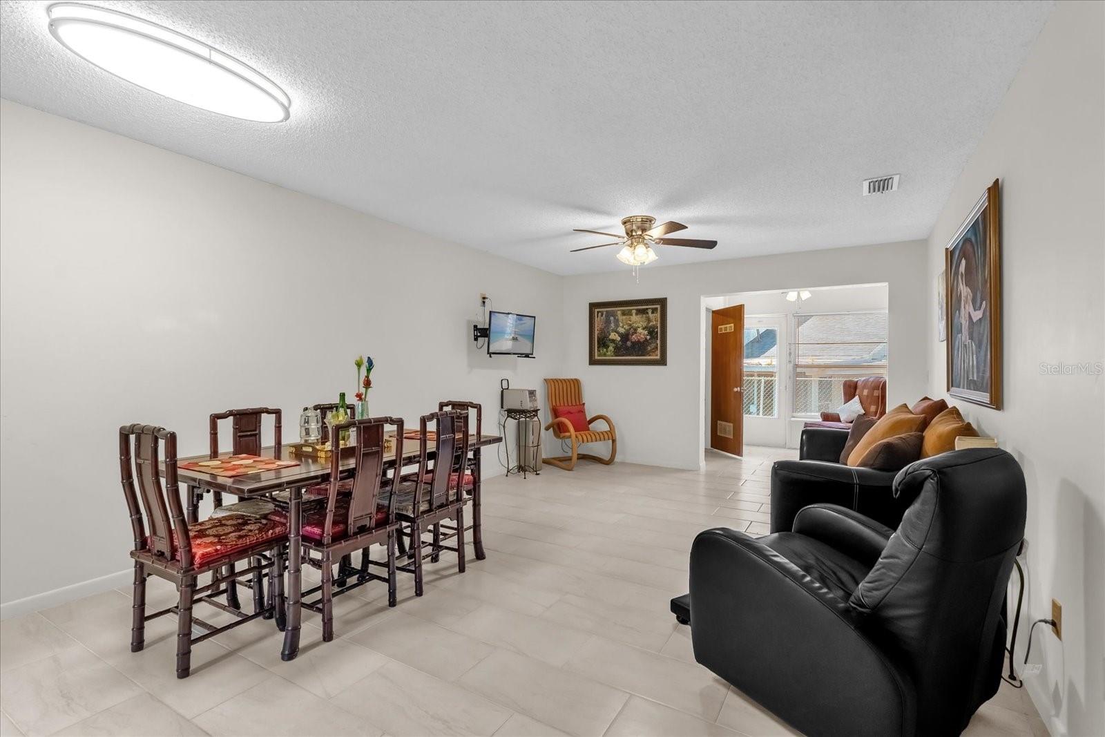 Image 2 of 25 For 151 Hill Avenue 10