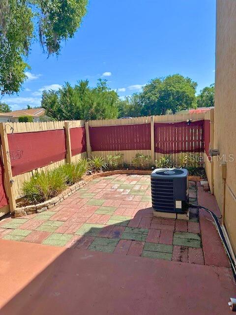 Image 19 of 24 For 1428 Oak Place A