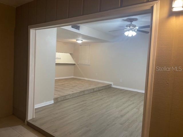 Image 9 of 24 For 1428 Oak Place A