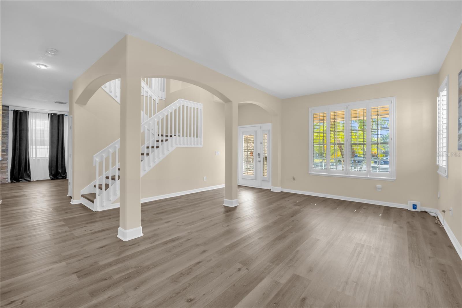 Image 13 of 48 For 1114 Landale Court