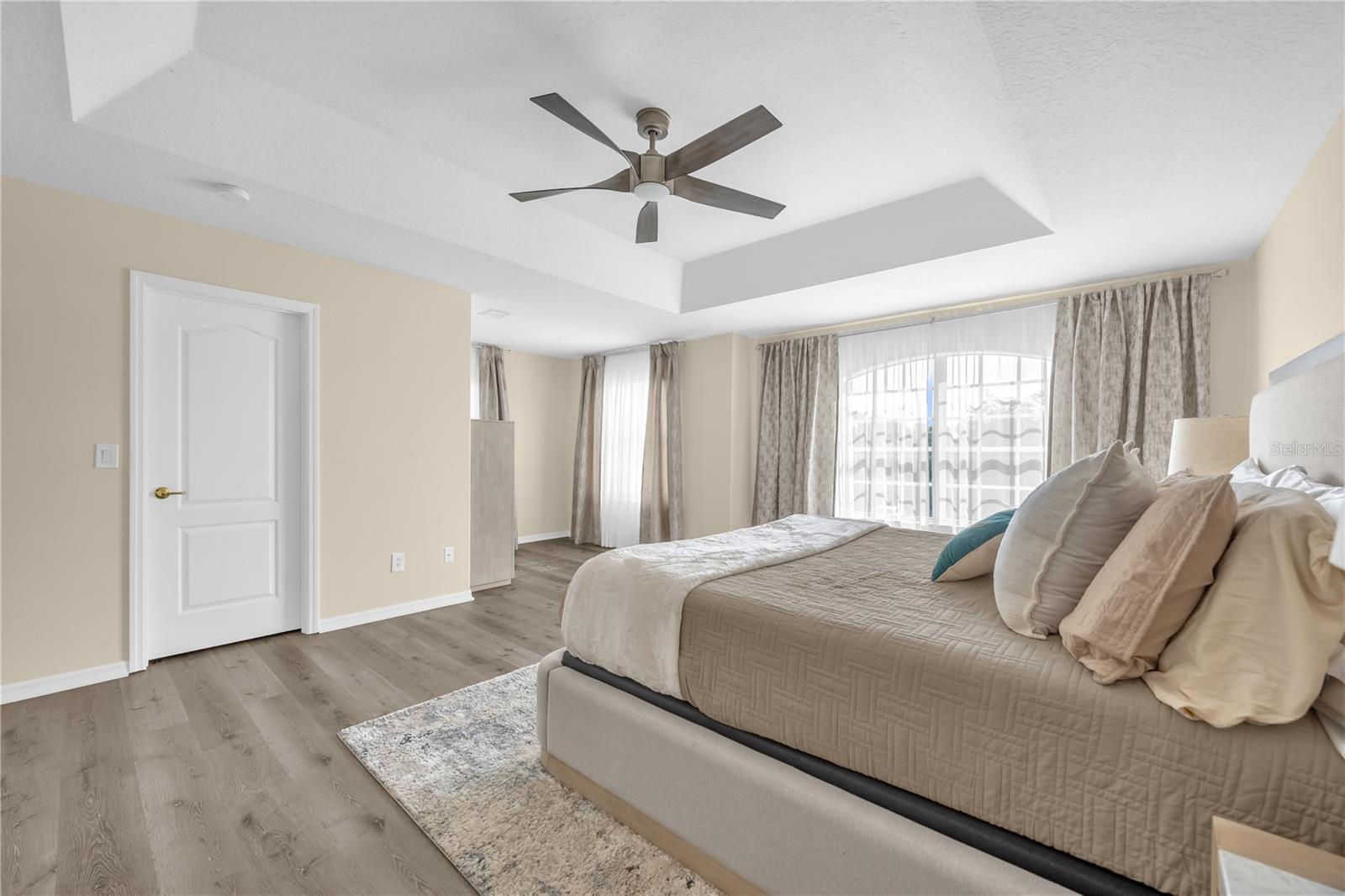 Image 23 of 48 For 1114 Landale Court