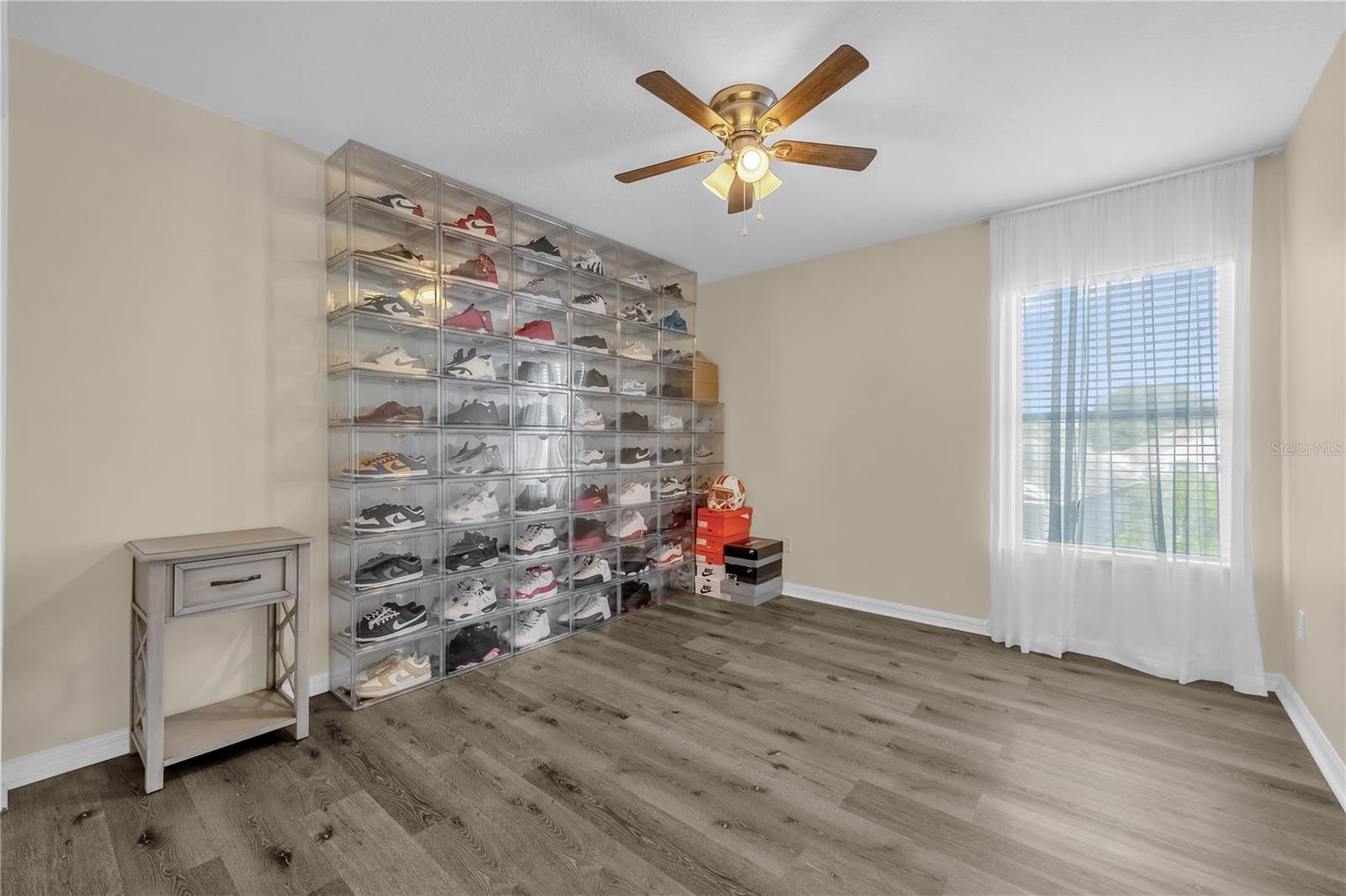 Image 31 of 48 For 1114 Landale Court
