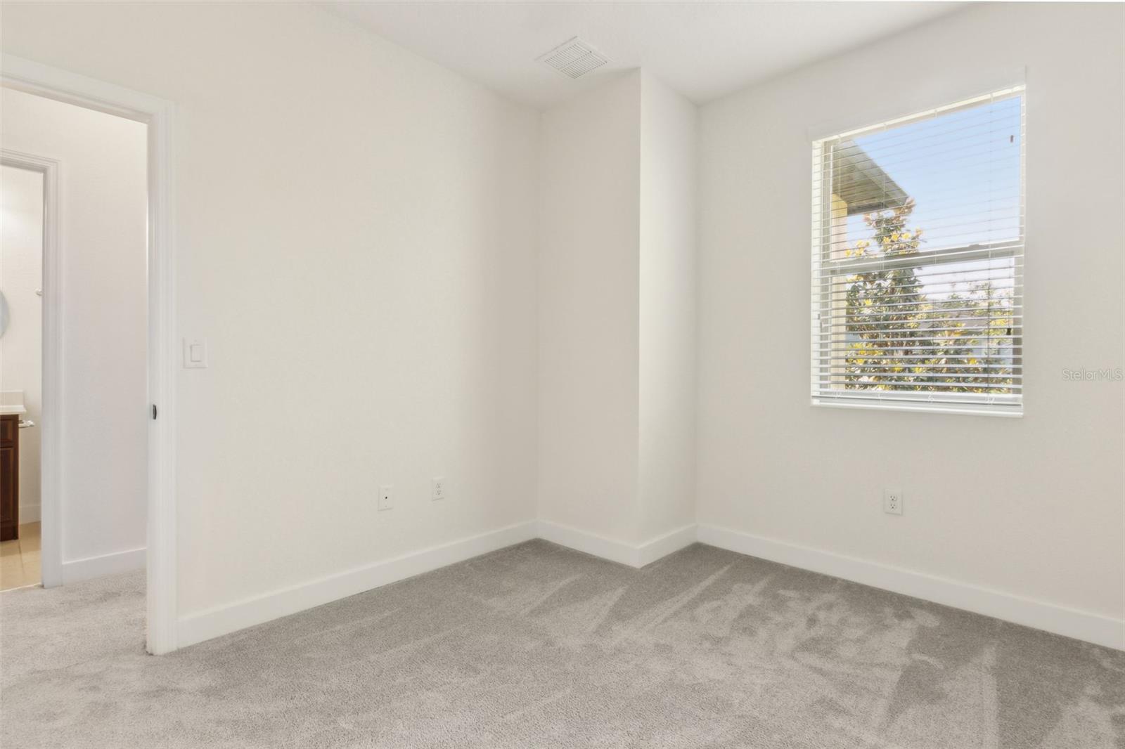 Image 32 of 48 For 2600 Egret Shores Drive