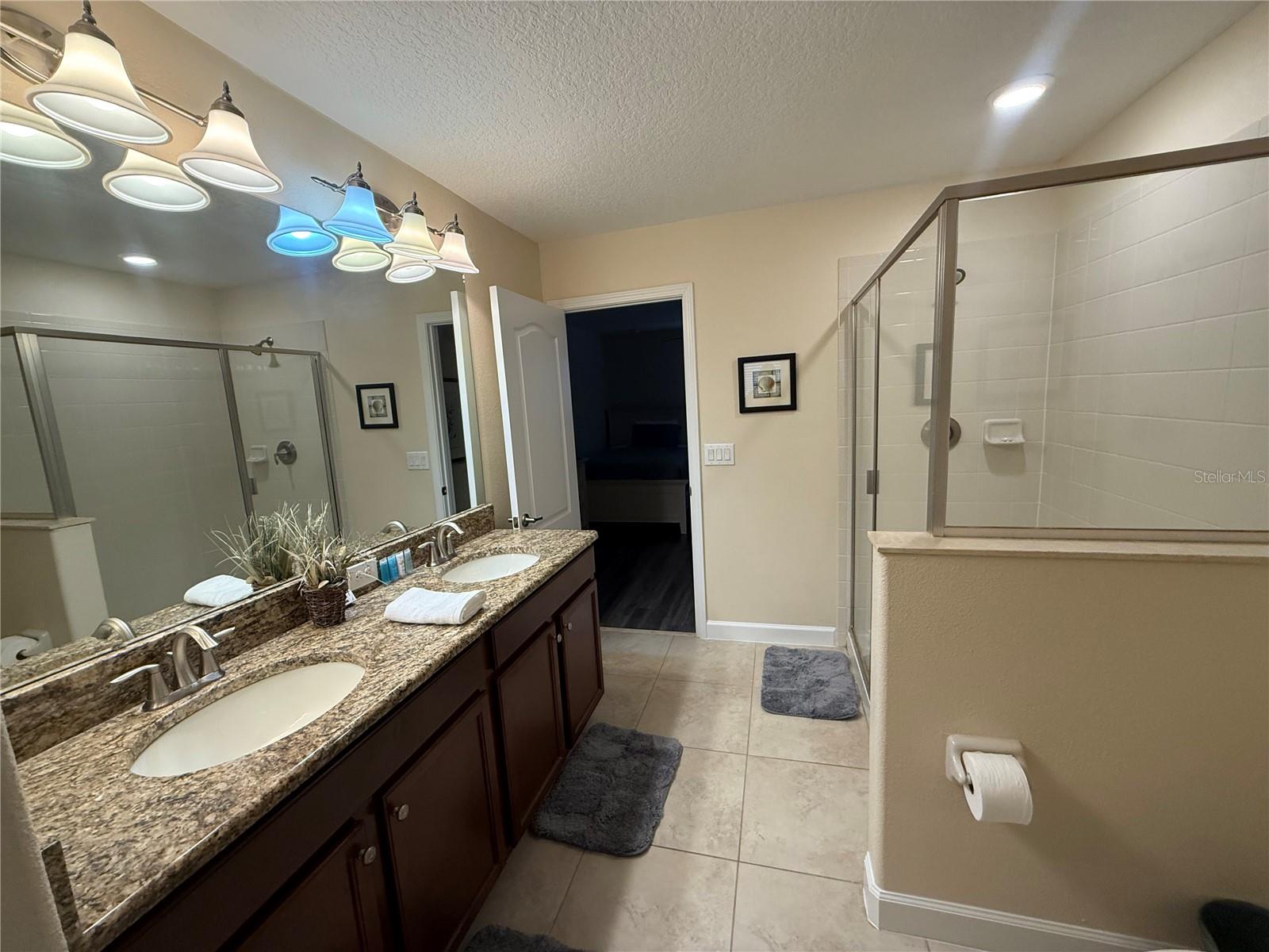 Image 18 of 24 For 9032 Shadow Mountain Street