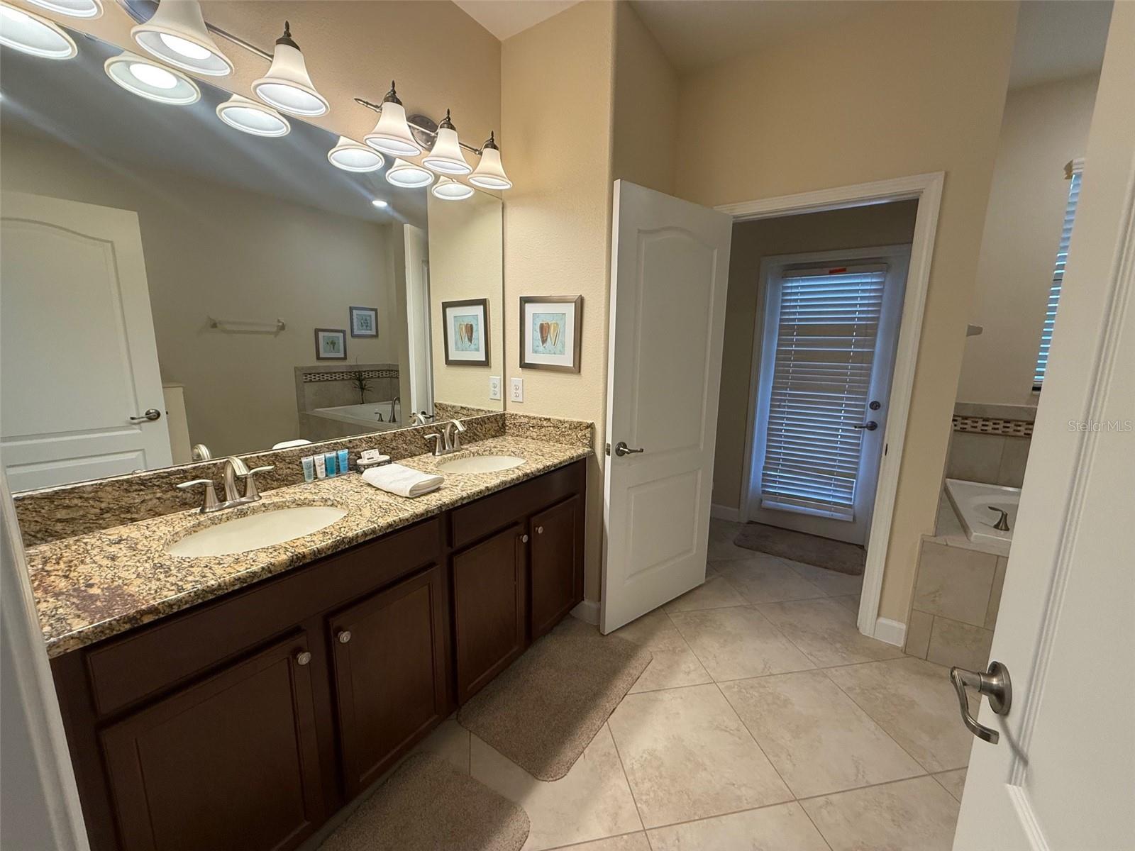 Image 9 of 24 For 9032 Shadow Mountain Street
