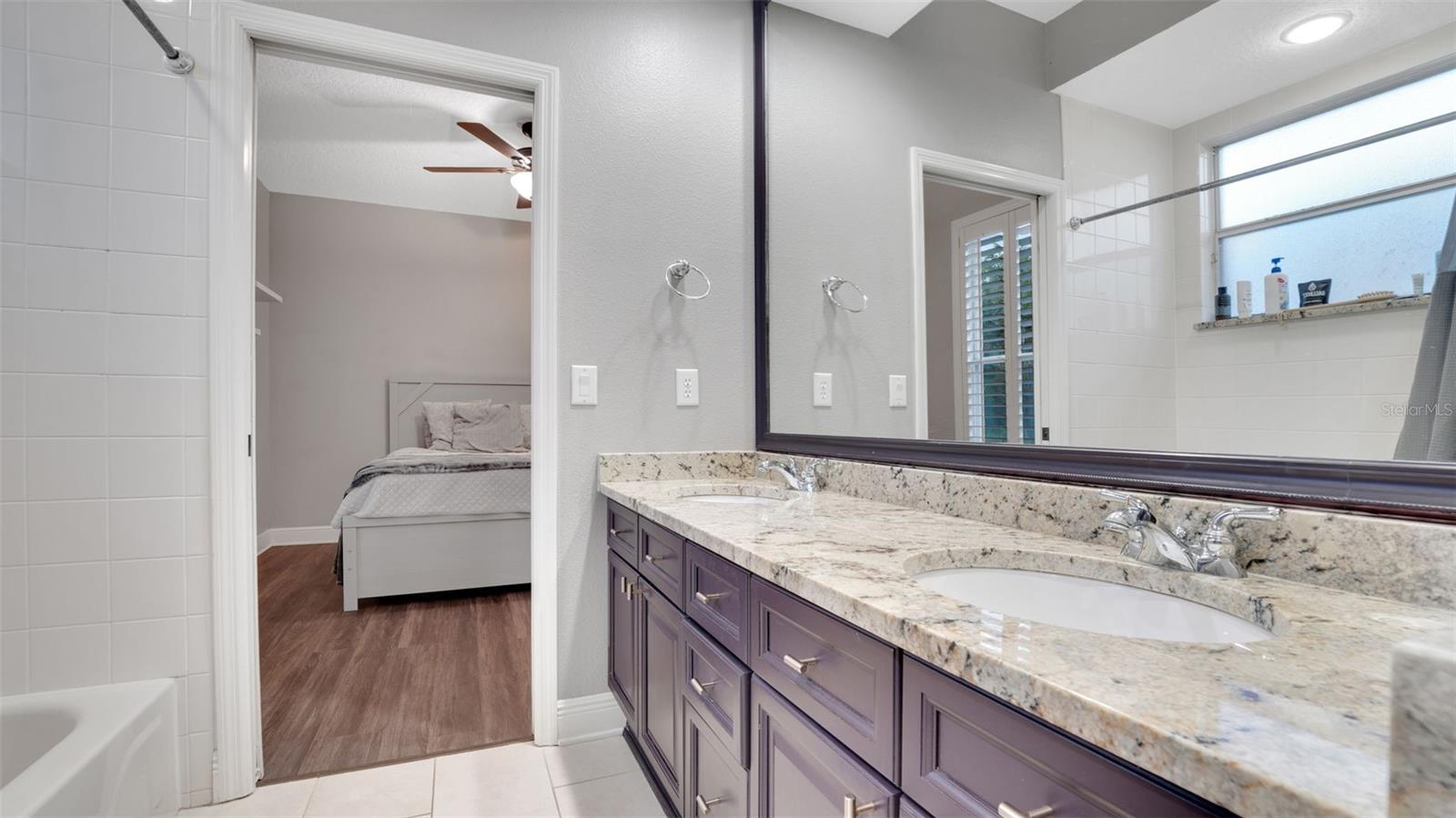 Image 30 of 38 For 3400 Oakmont Terrace