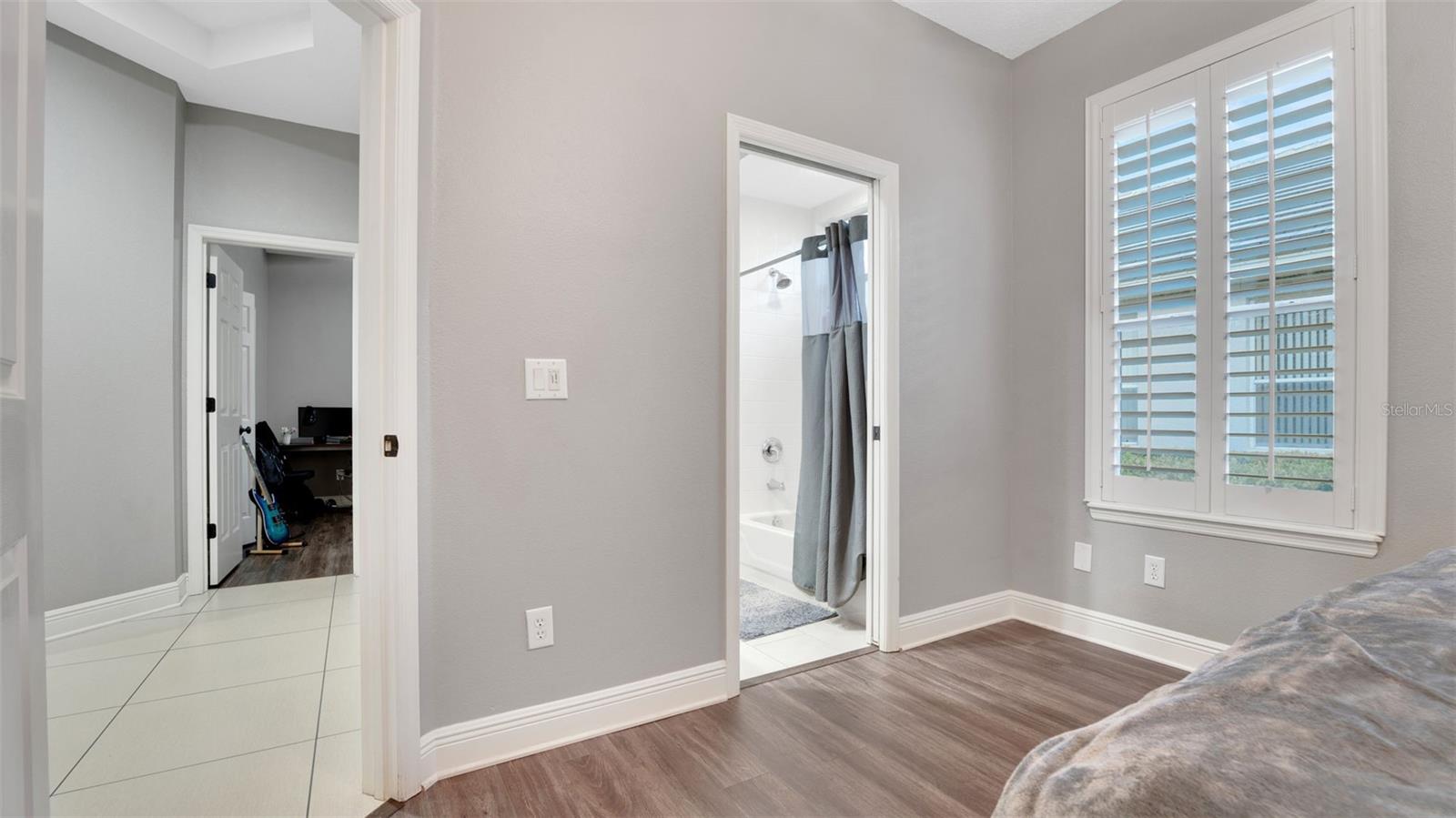 Image 33 of 38 For 3400 Oakmont Terrace