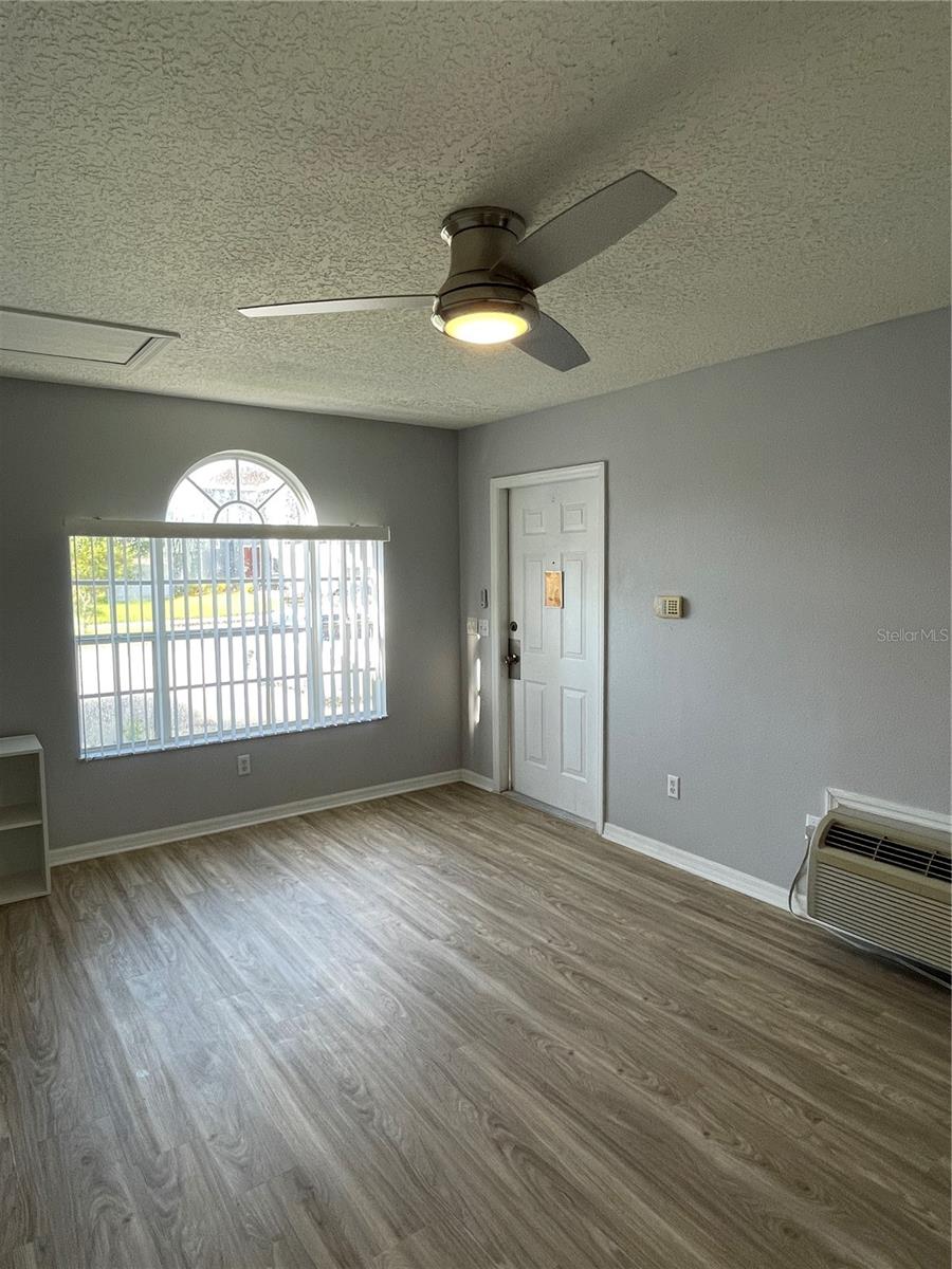 Image 4 of 15 For 120 Coco Plum Drive Lockout