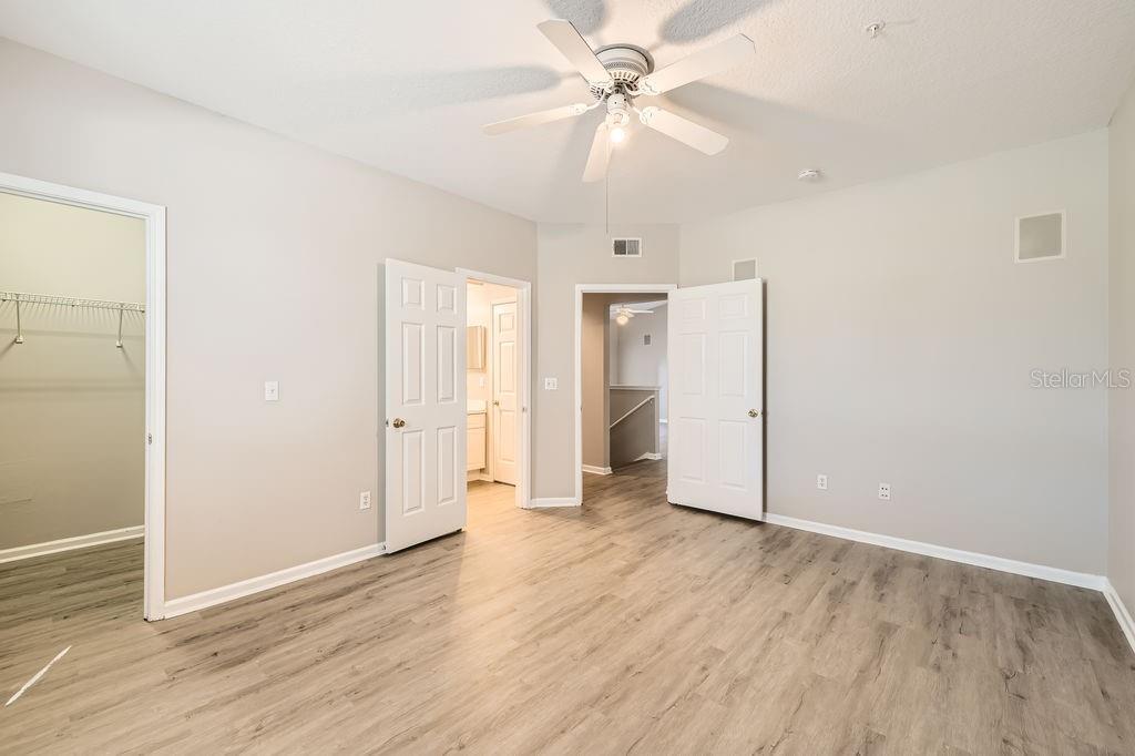 Image 21 of 28 For 14238 Fredricksburg Drive 310