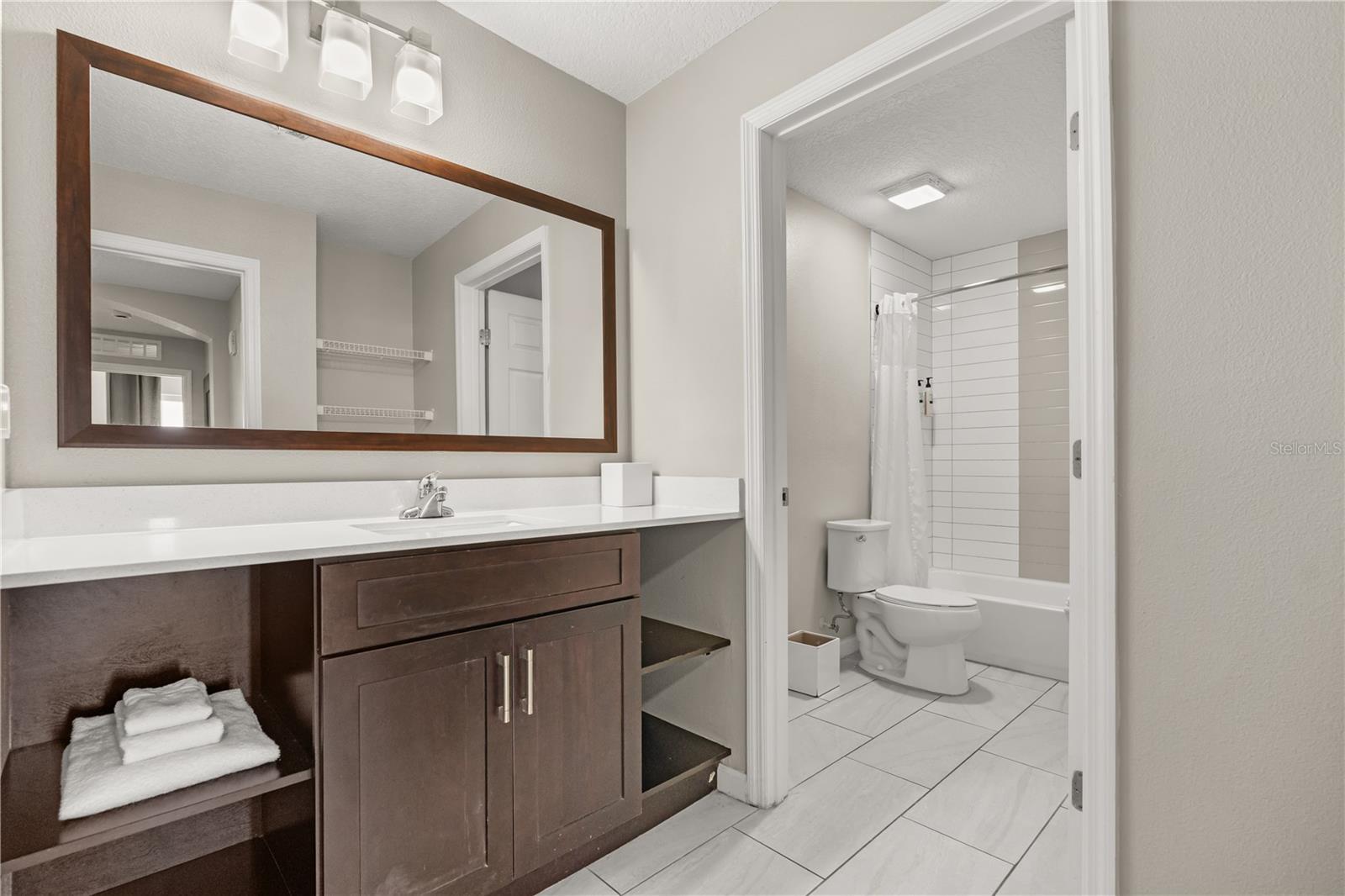 Image 10 of 46 For 14501 Grove Resort Avenue 1441