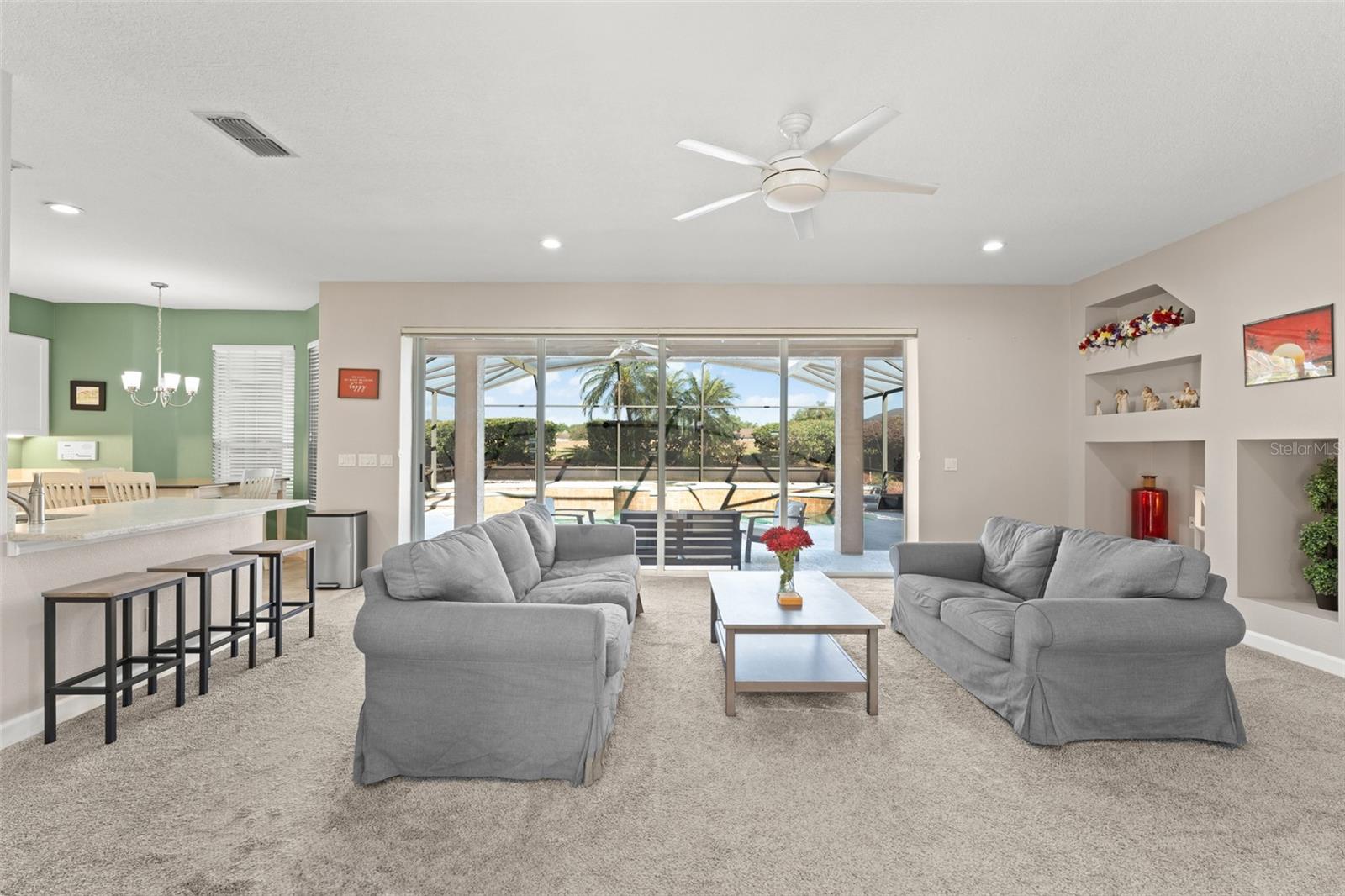 Image 2 of 44 For 7867 Horse Ferry Road