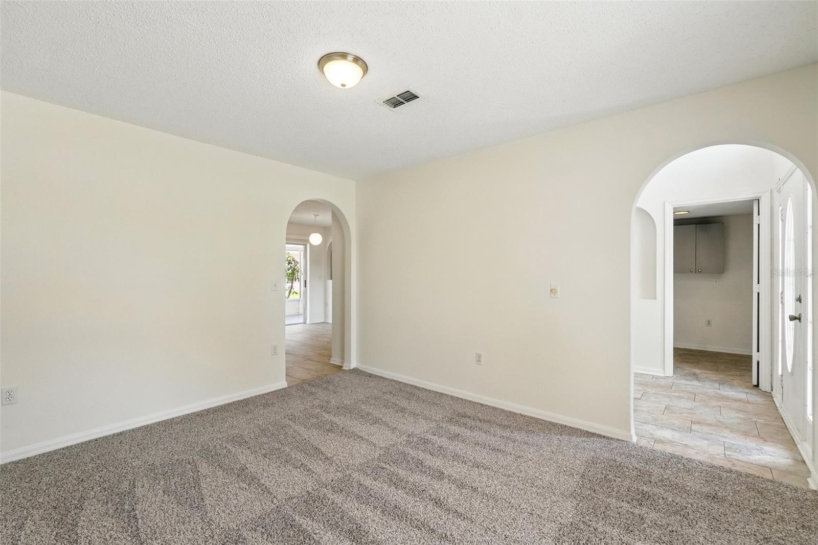 Image 6 of 38 For 343 Grand Royal Circle