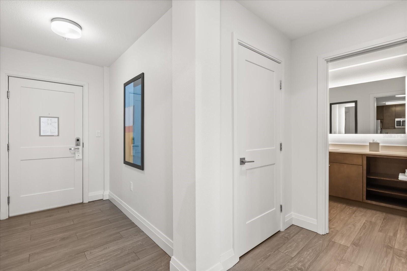 Image 10 of 52 For 14501 Grove Resort Avenue 3335