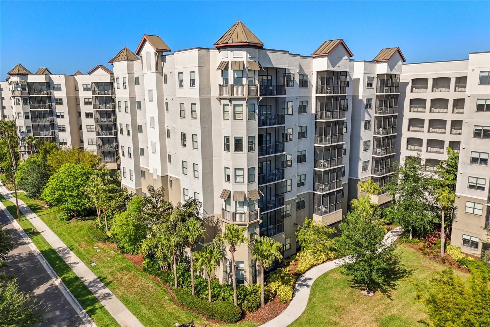 Image 29 of 52 For 14501 Grove Resort Avenue 3335