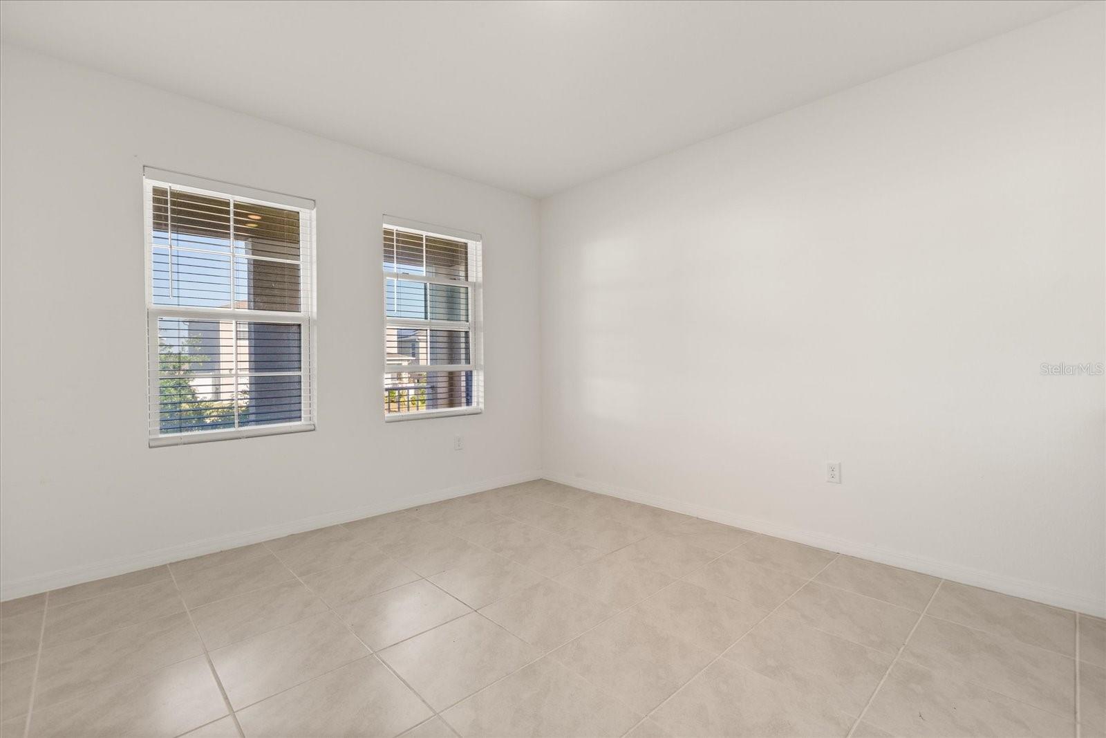 Image 13 of 33 For 1830 Juneberry Street