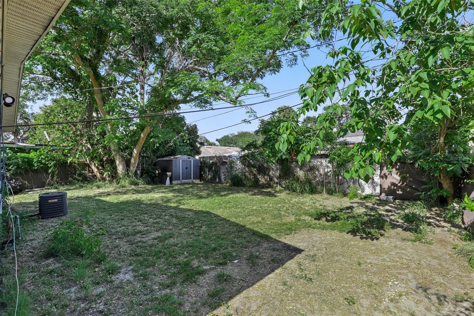 Image 20 of 24 For 7727 Arezzo Avenue