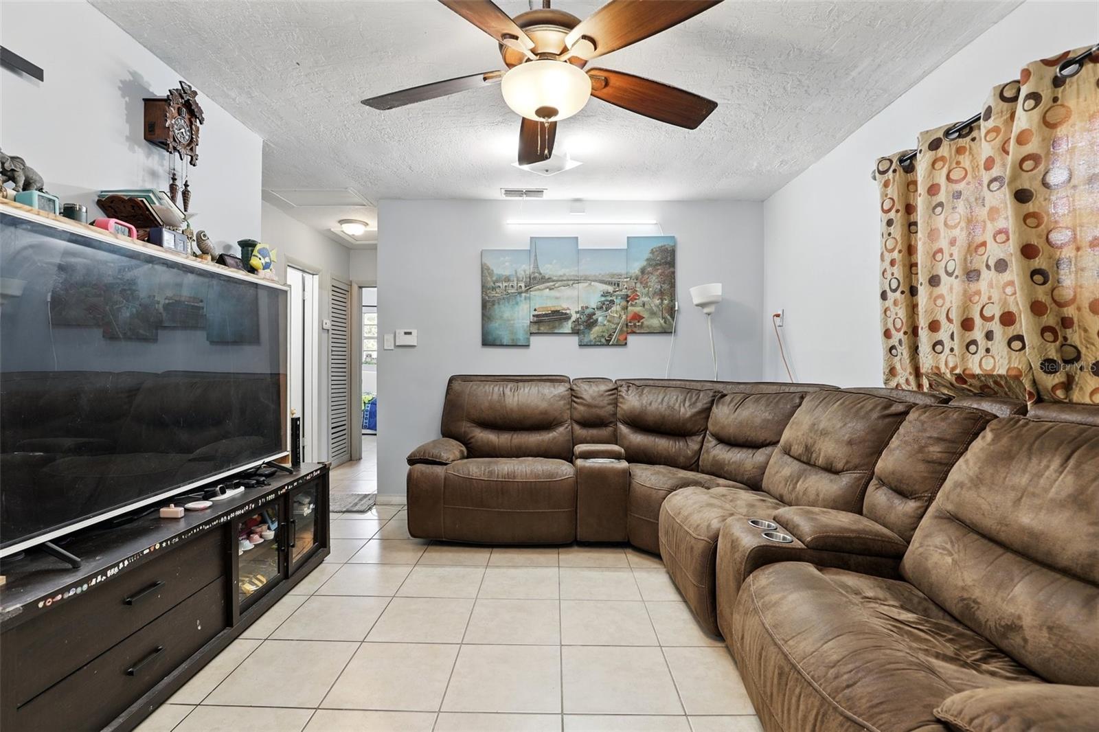 Image 3 of 24 For 7727 Arezzo Avenue