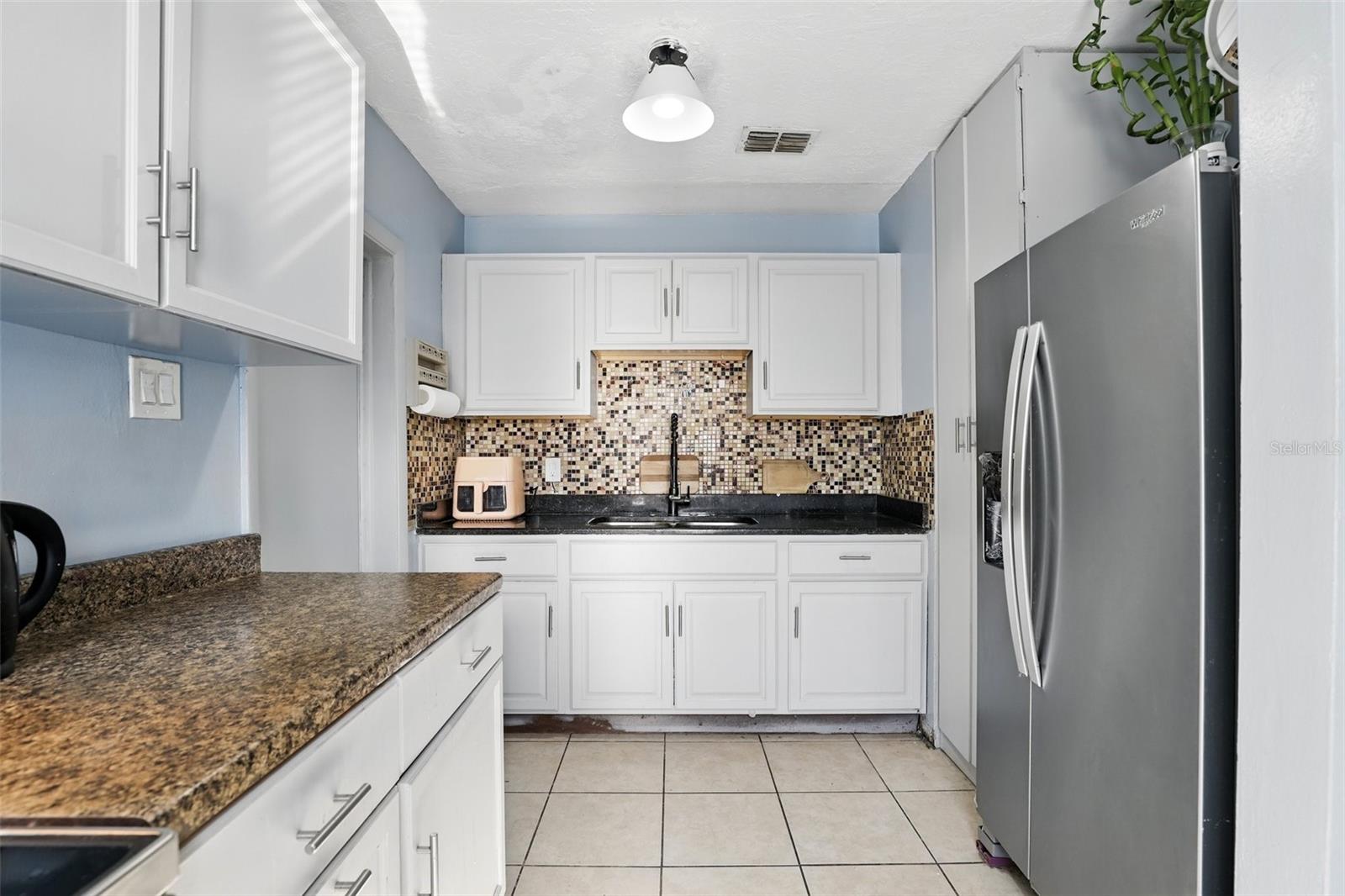 Image 5 of 24 For 7727 Arezzo Avenue