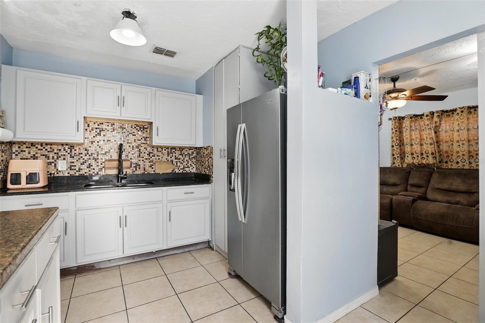 Image 8 of 24 For 7727 Arezzo Avenue