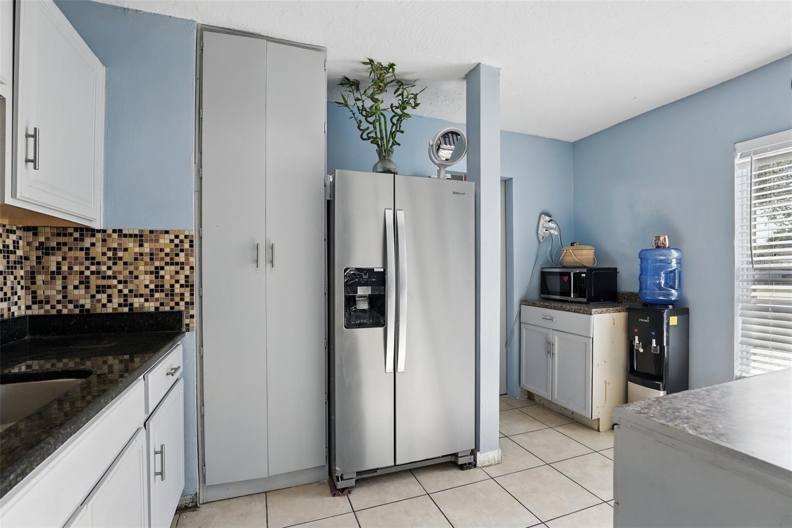 Image 9 of 24 For 7727 Arezzo Avenue