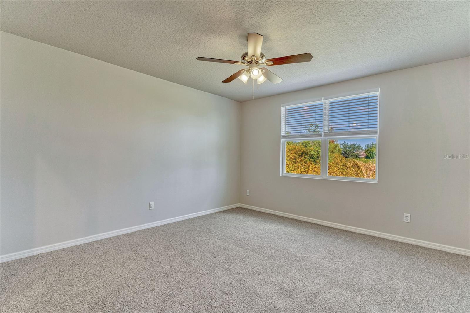 Image 12 of 33 For 439 Sarah Nicole Way