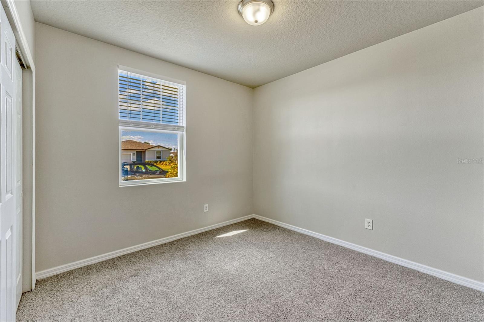 Image 17 of 33 For 439 Sarah Nicole Way