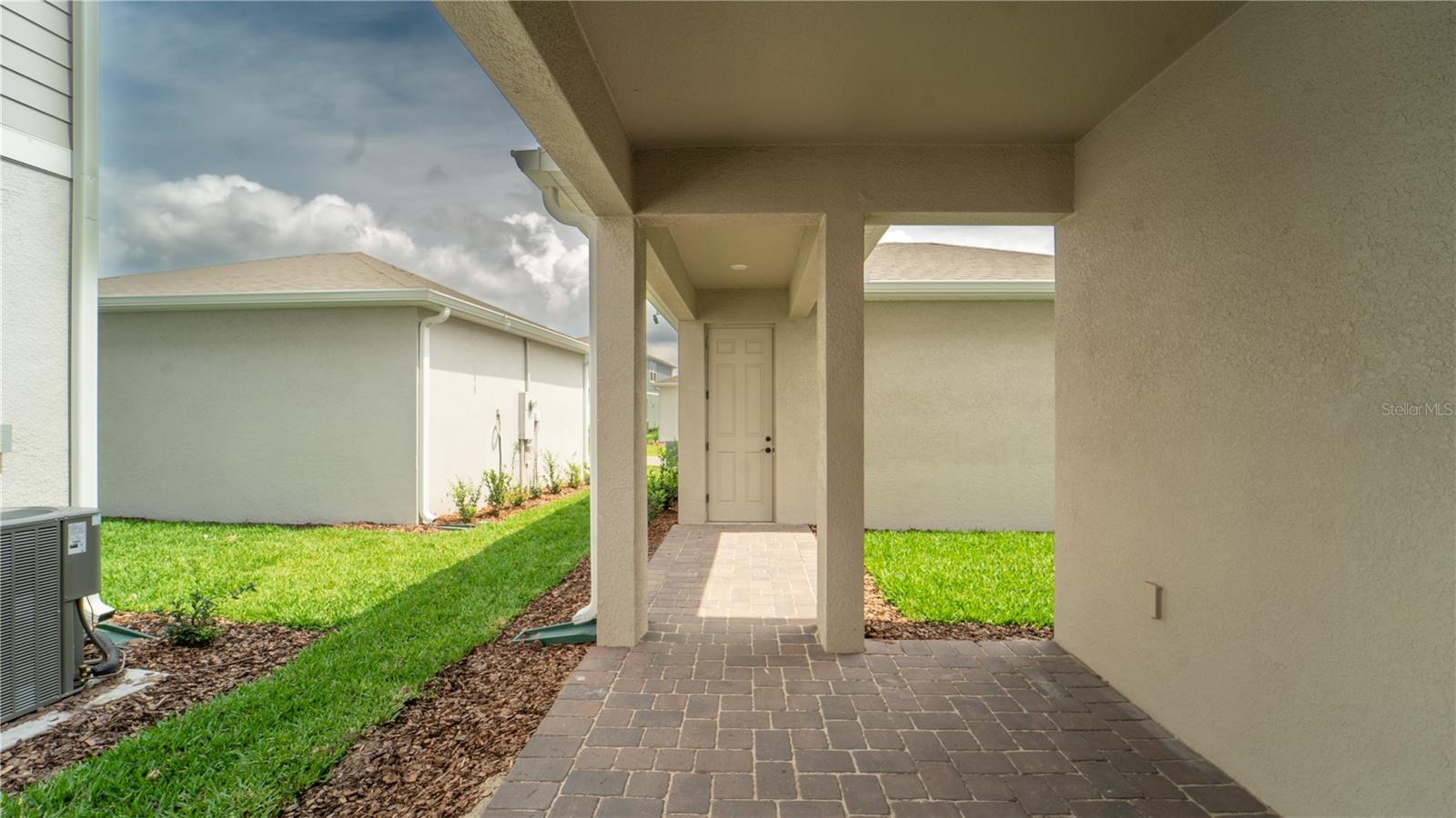 Image 14 of 24 For 14033 Kauai Drive