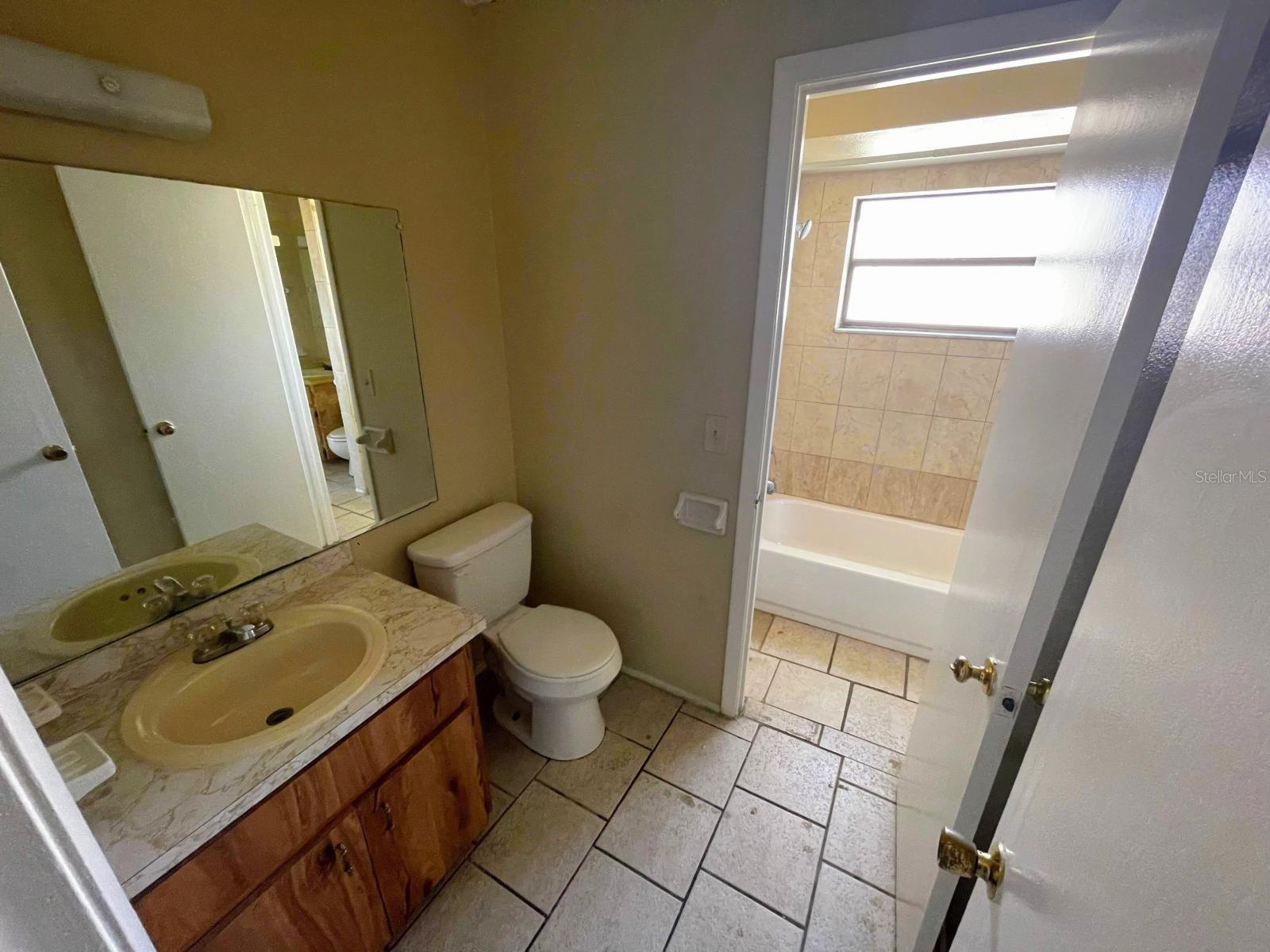 Image 3 of 8 For 73 Deena Way