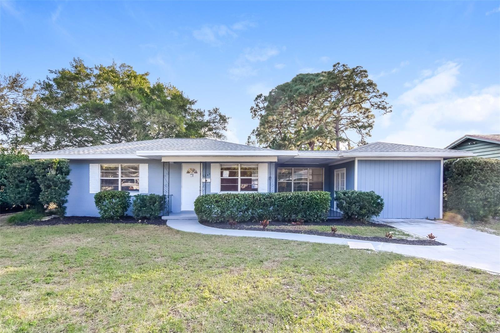 Details for 3307 16th Avenue W, BRADENTON, FL 34205