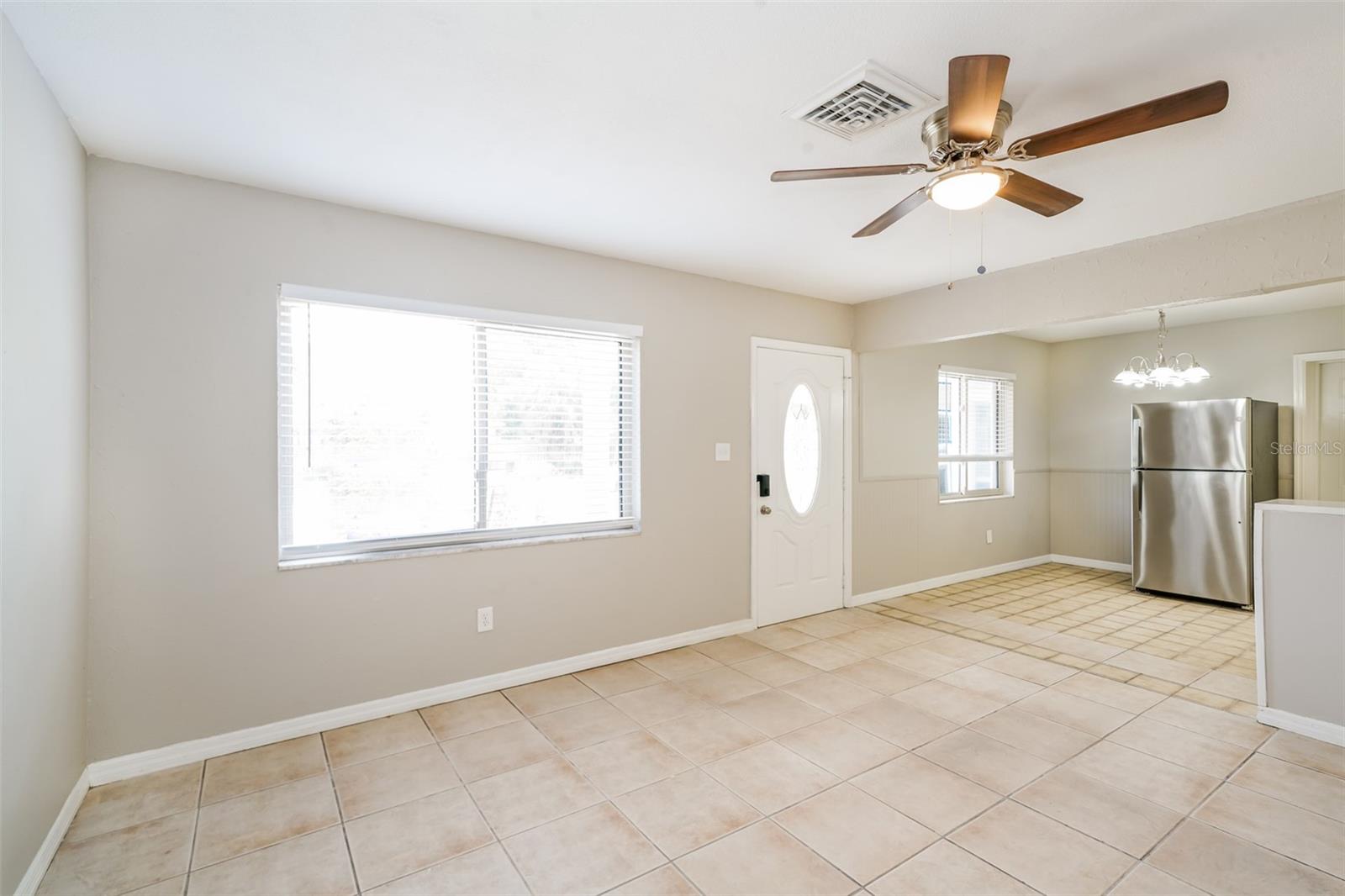 Image 4 of 16 For 9200 53rd Way N
