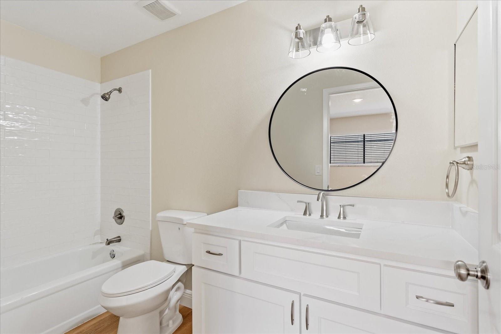 Image 12 of 26 For 725 Northlake Boulevard 78