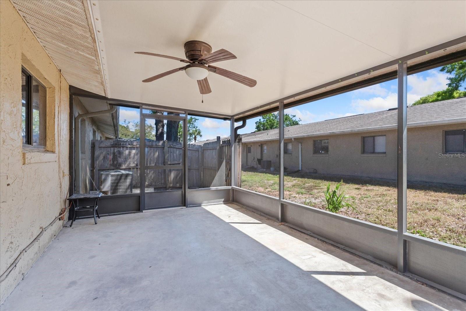 Image 18 of 26 For 725 Northlake Boulevard 78