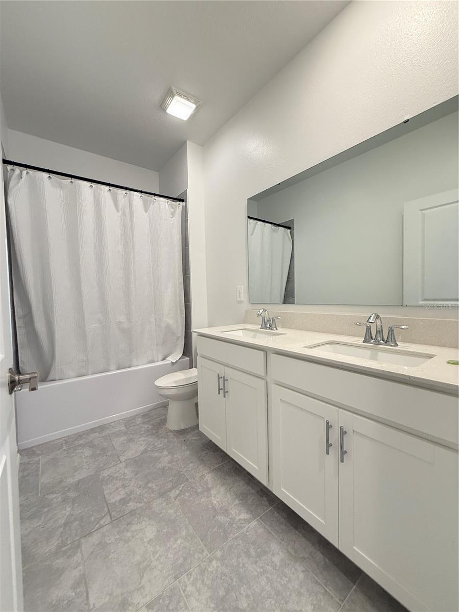 Image 13 of 18 For 8967 Chipping Square Lane
