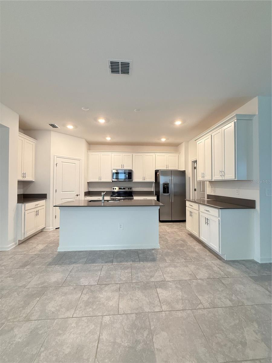 Image 2 of 18 For 8967 Chipping Square Lane