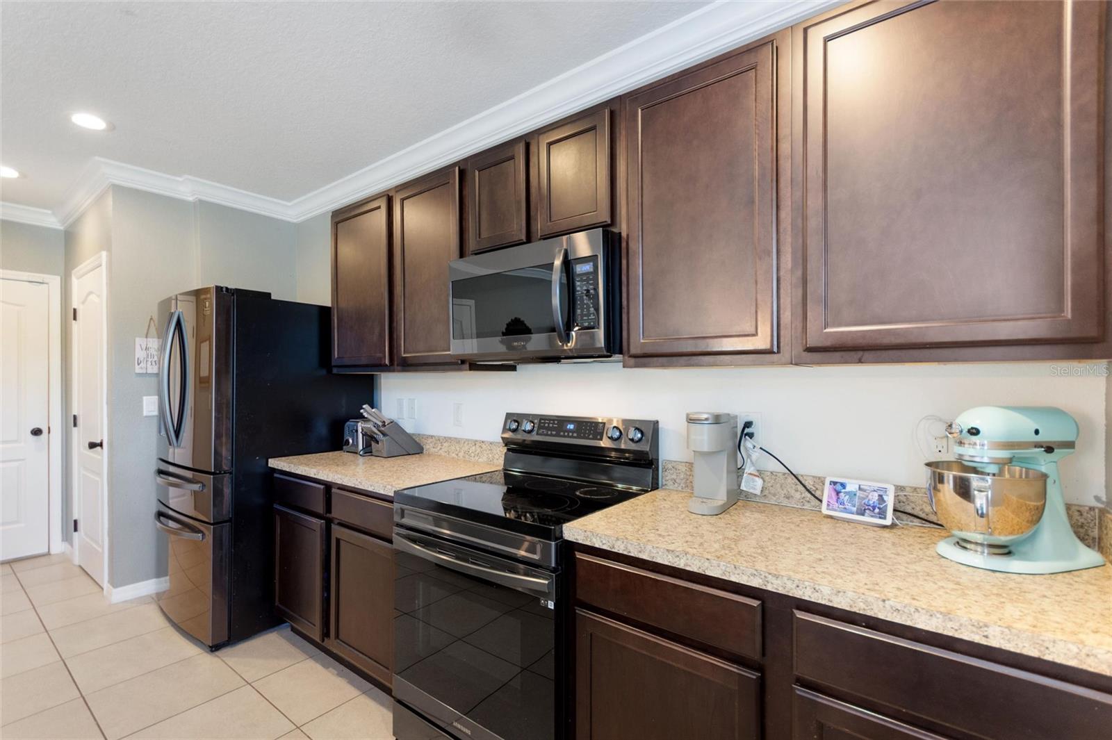 Image 22 of 37 For 2166 Sequoia Way