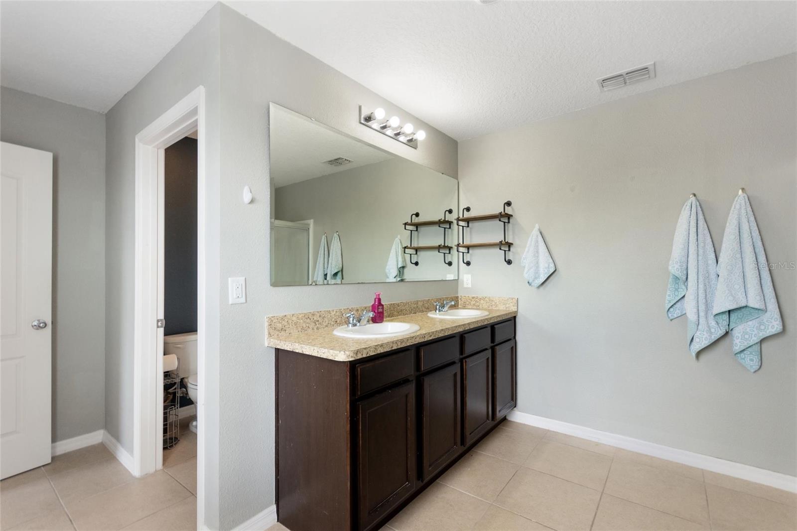 Image 28 of 37 For 2166 Sequoia Way