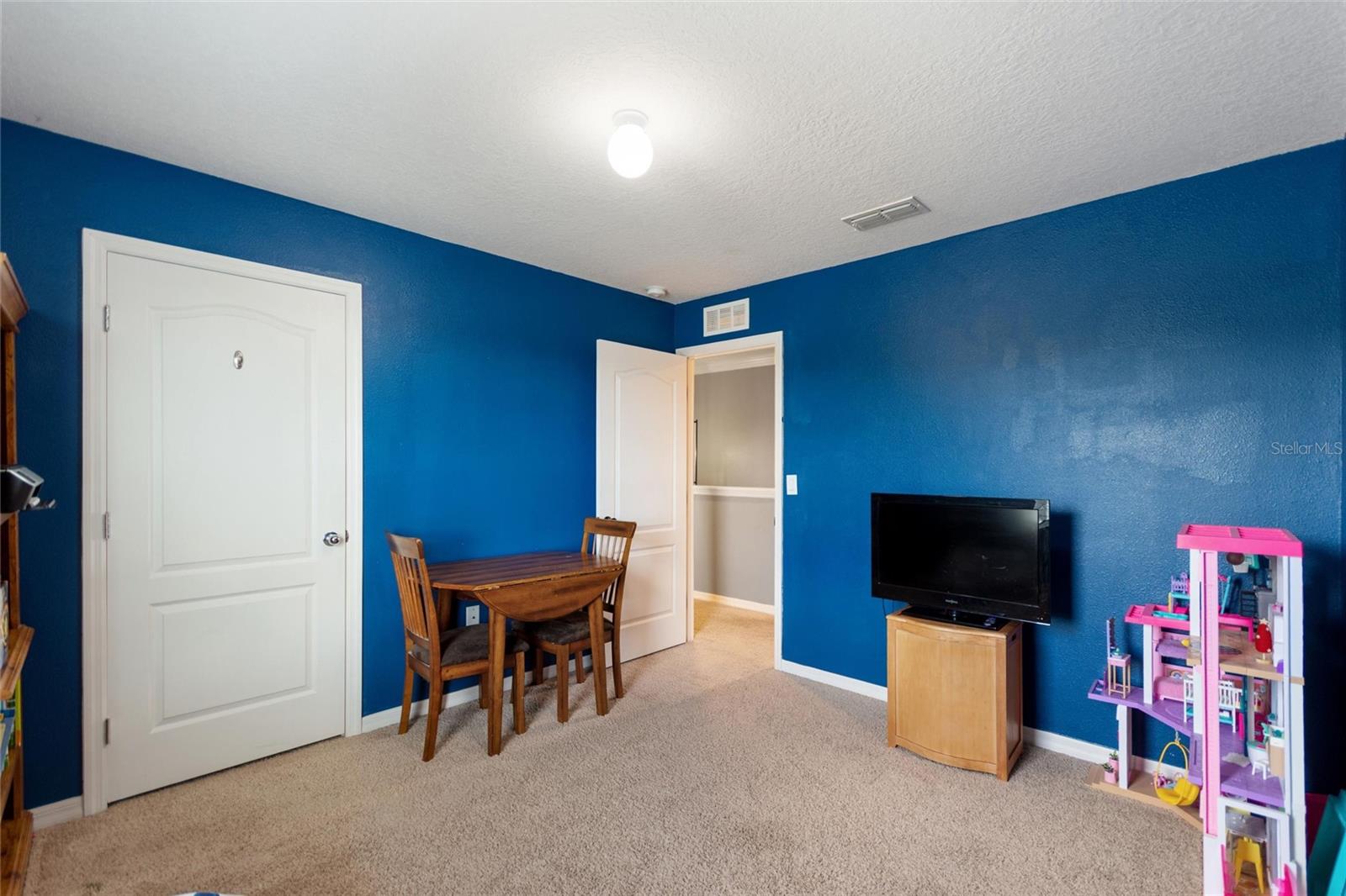 Image 32 of 37 For 2166 Sequoia Way