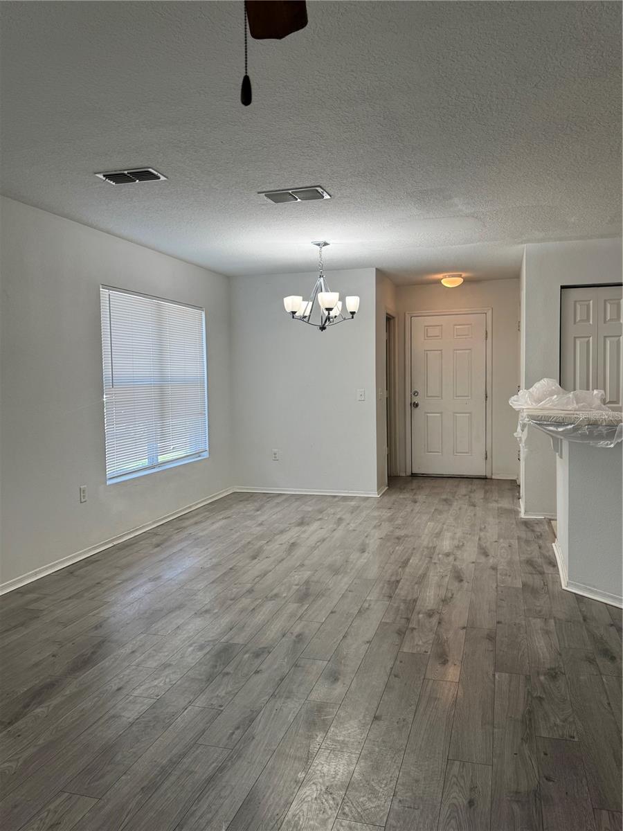Image 2 of 18 For 3003 Seaview Castle Drive