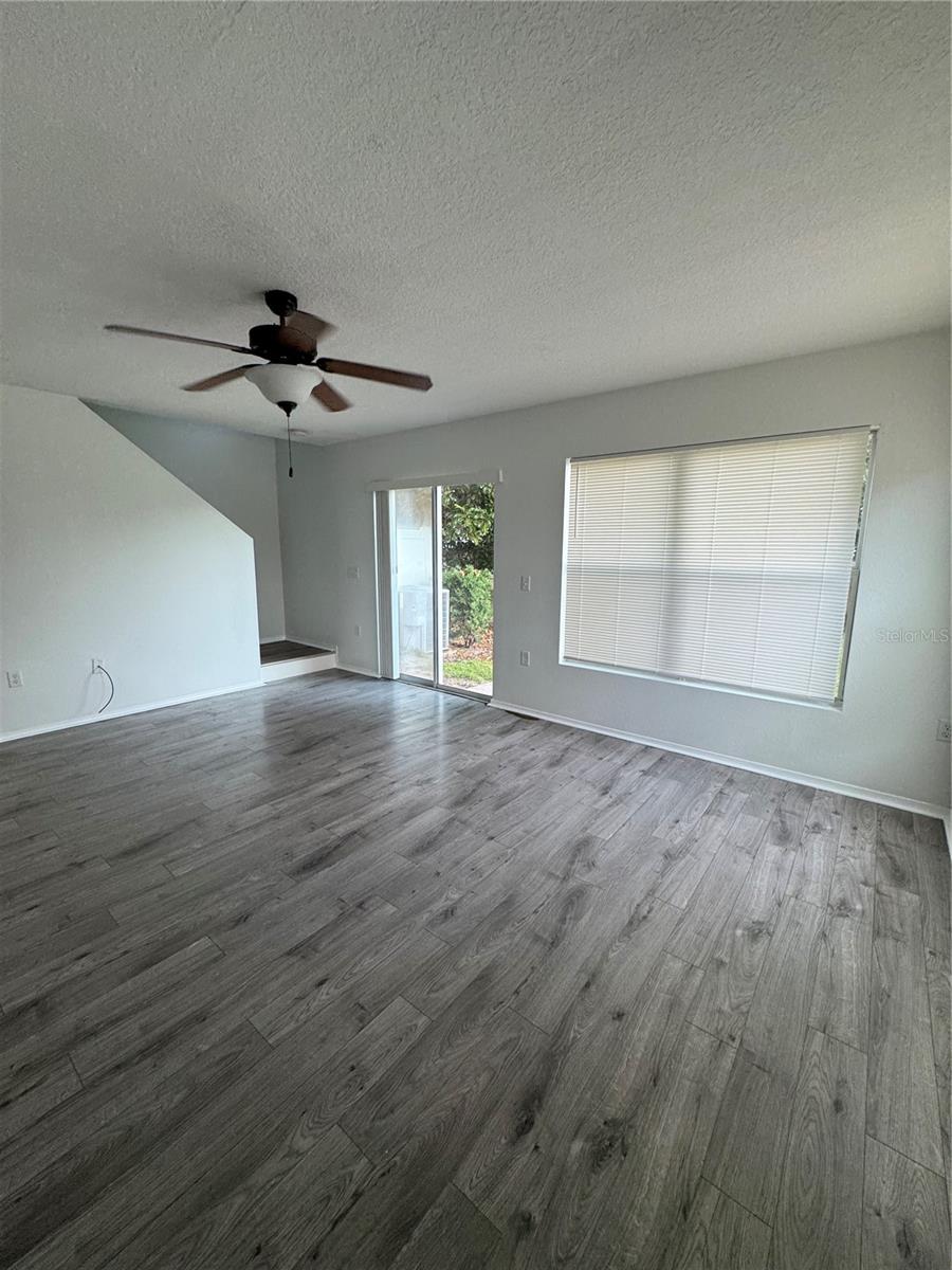 Image 7 of 18 For 3003 Seaview Castle Drive
