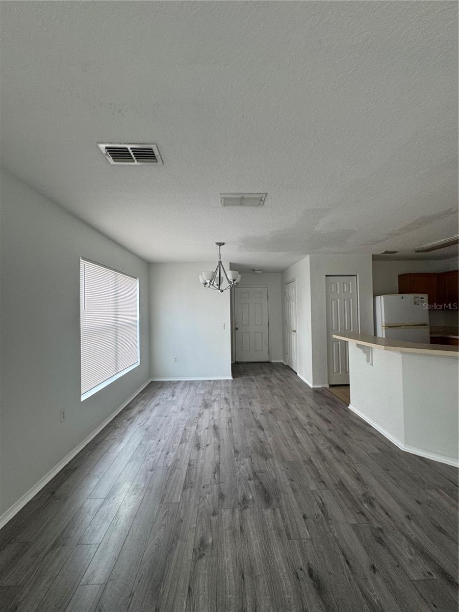 Image 8 of 18 For 3003 Seaview Castle Drive
