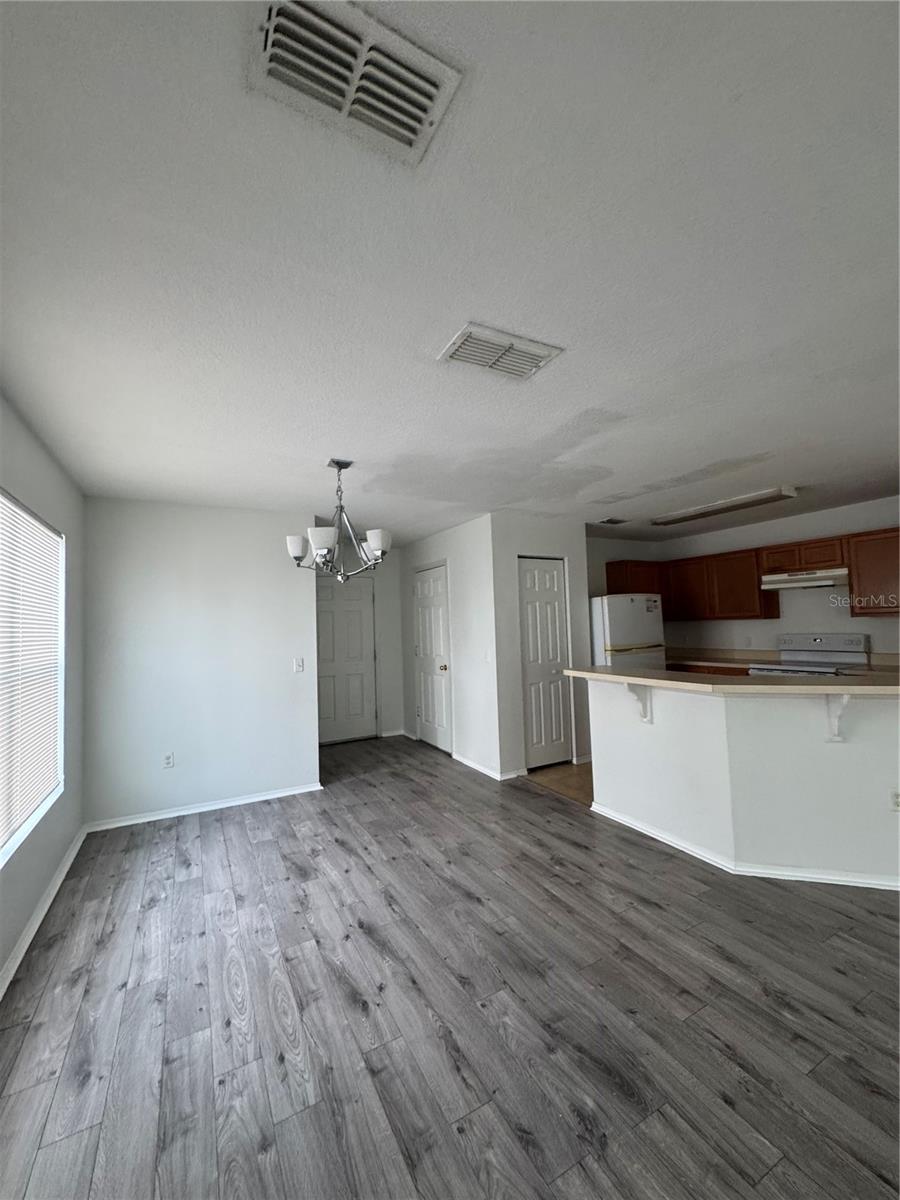 Image 9 of 18 For 3003 Seaview Castle Drive