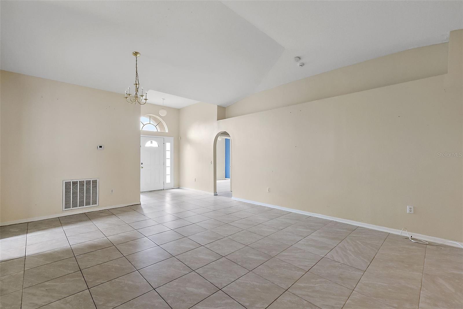 Image 15 of 31 For 2713 158th Street