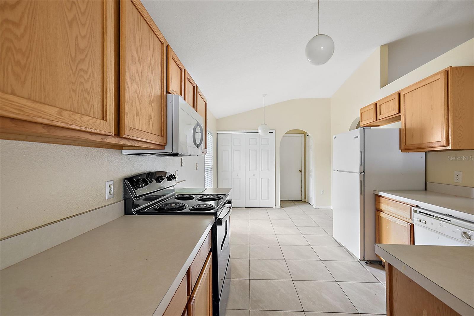 Image 18 of 31 For 2713 158th Street