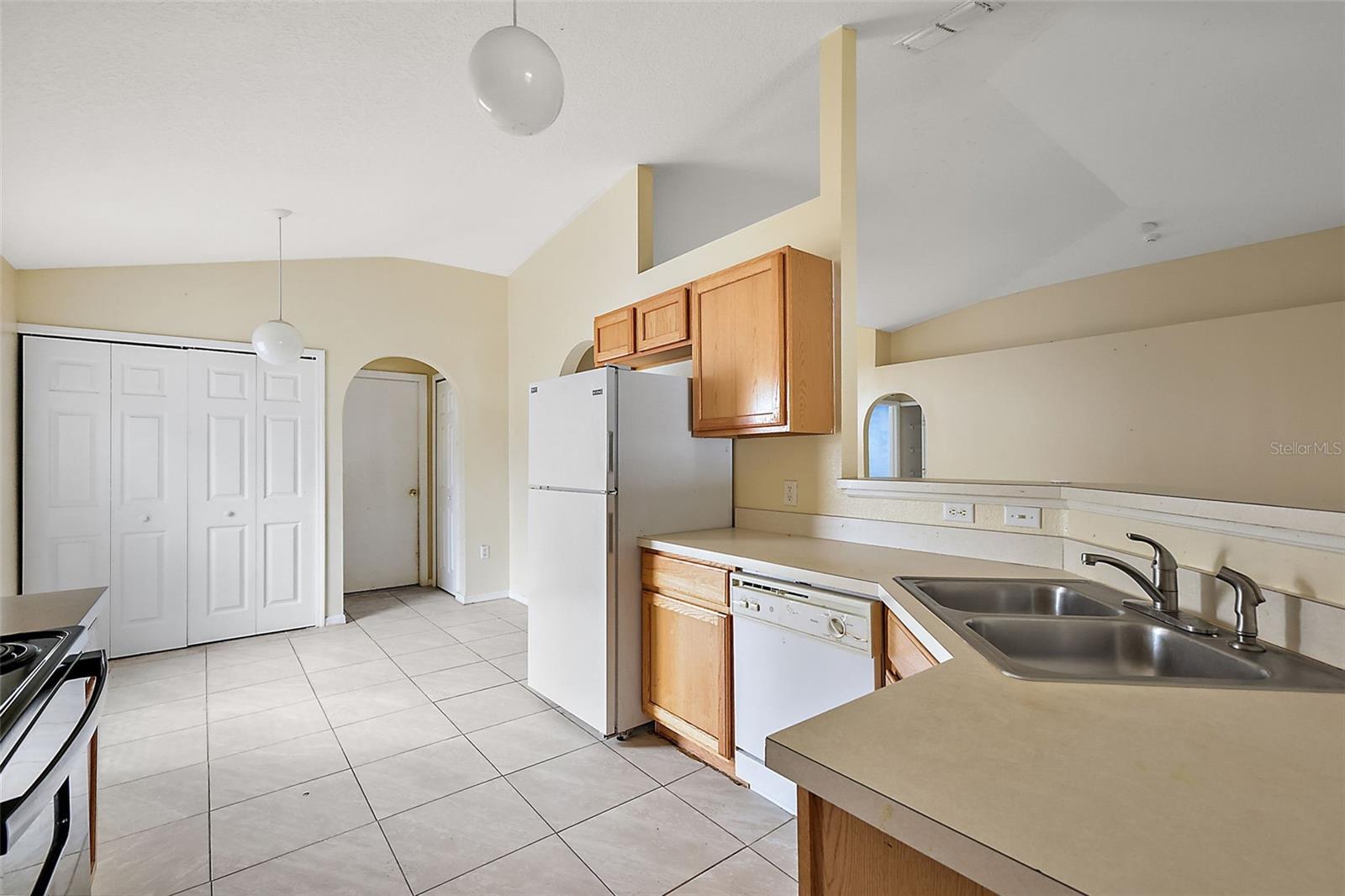 Image 19 of 31 For 2713 158th Street