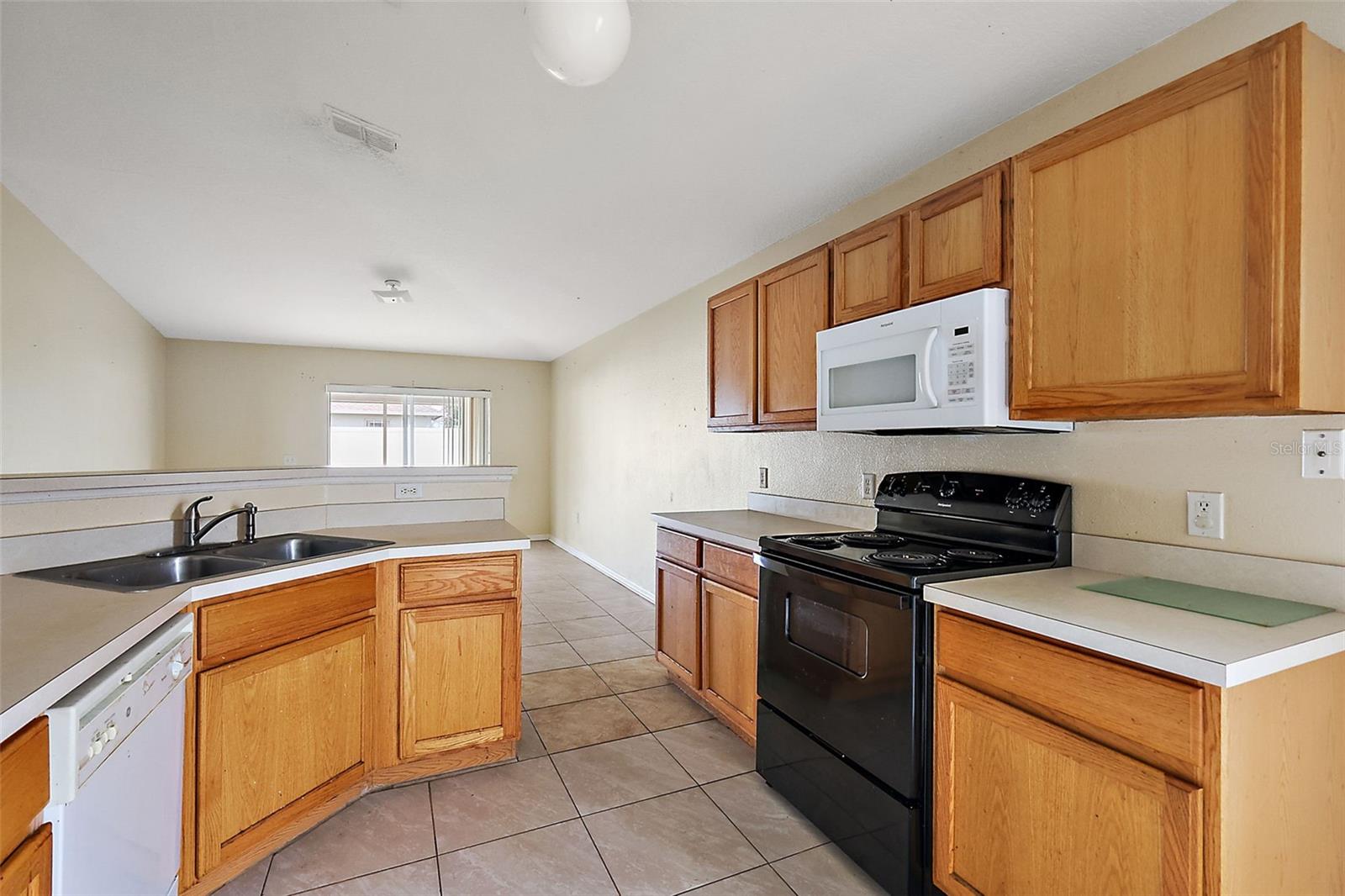 Image 23 of 31 For 2713 158th Street
