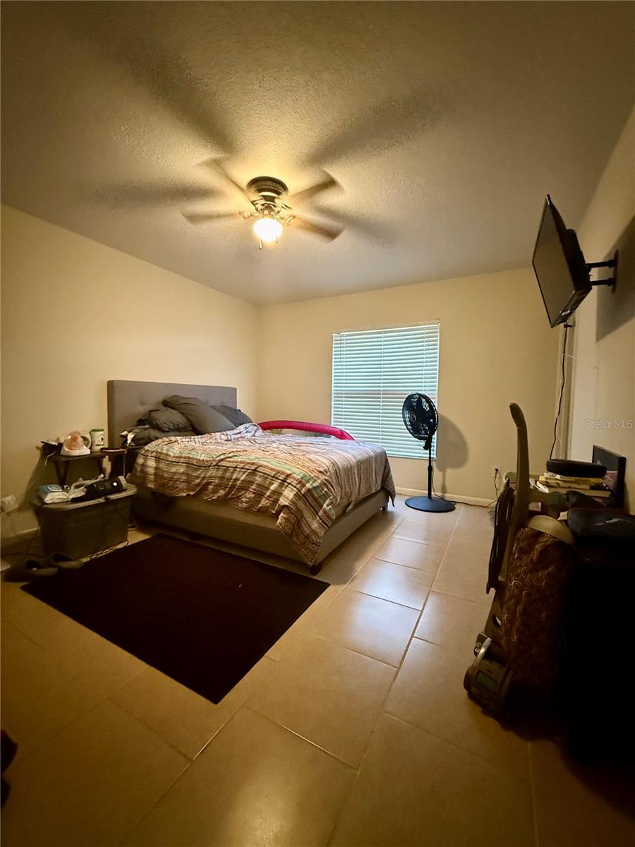Image 4 of 6 For 394 Douglas Way 72