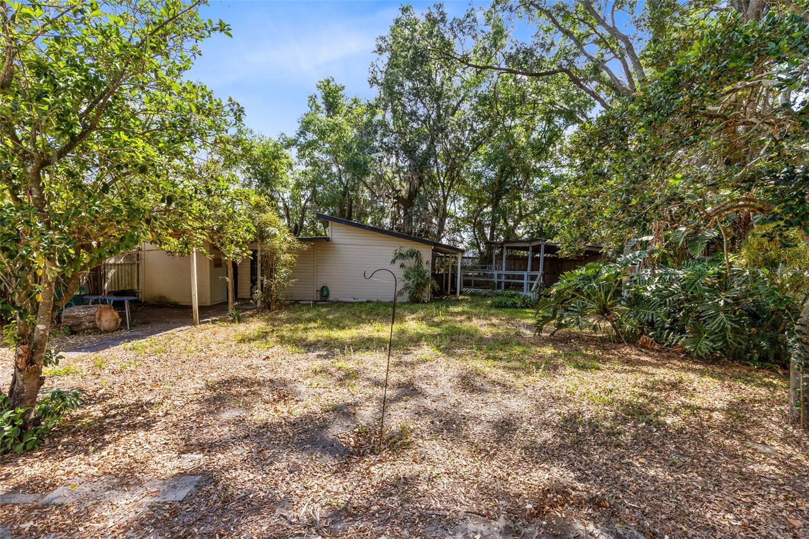 Image 17 of 26 For 3513 Fairway Lane