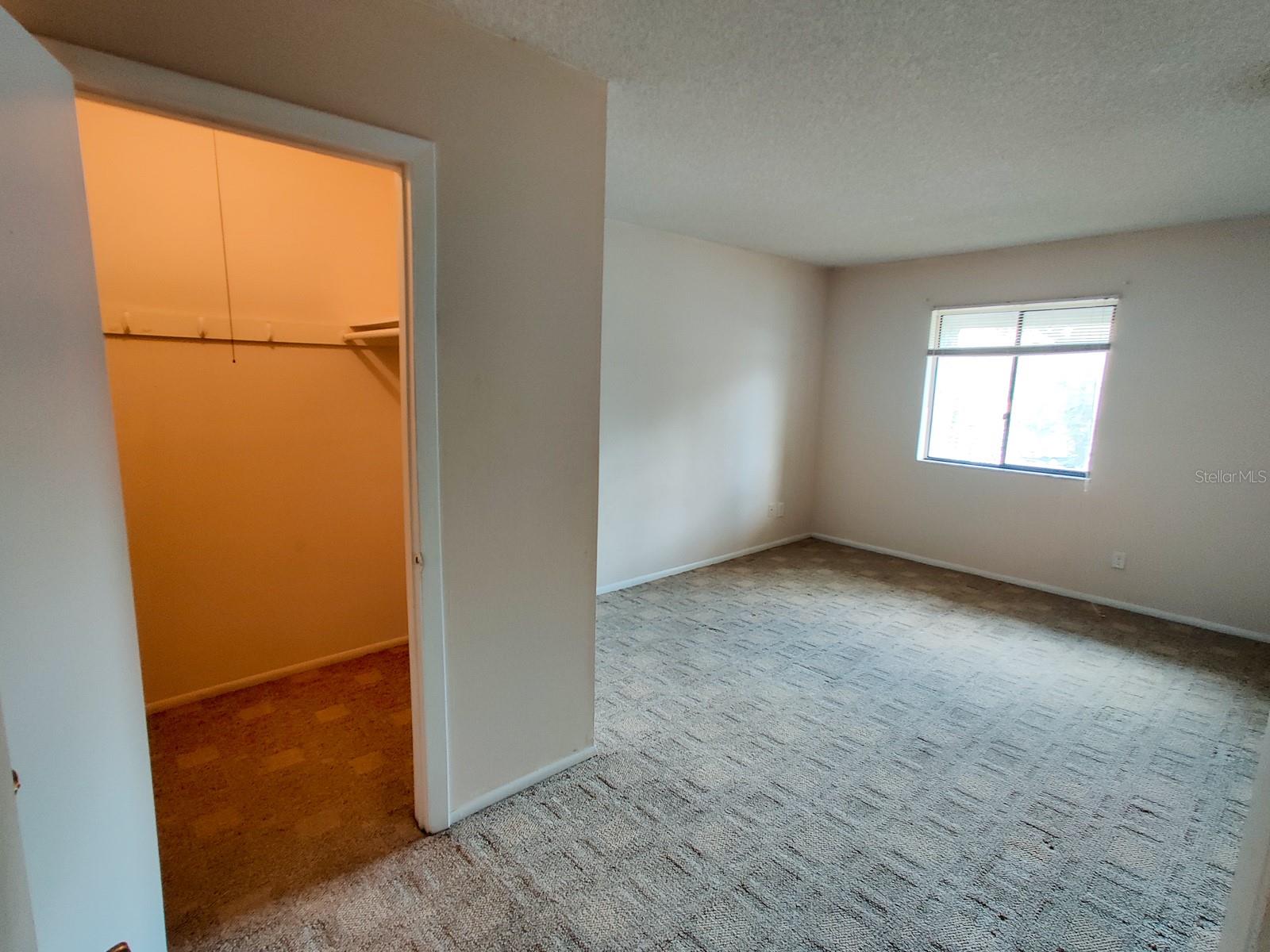 Image 15 of 28 For 177 Springwood Circle D