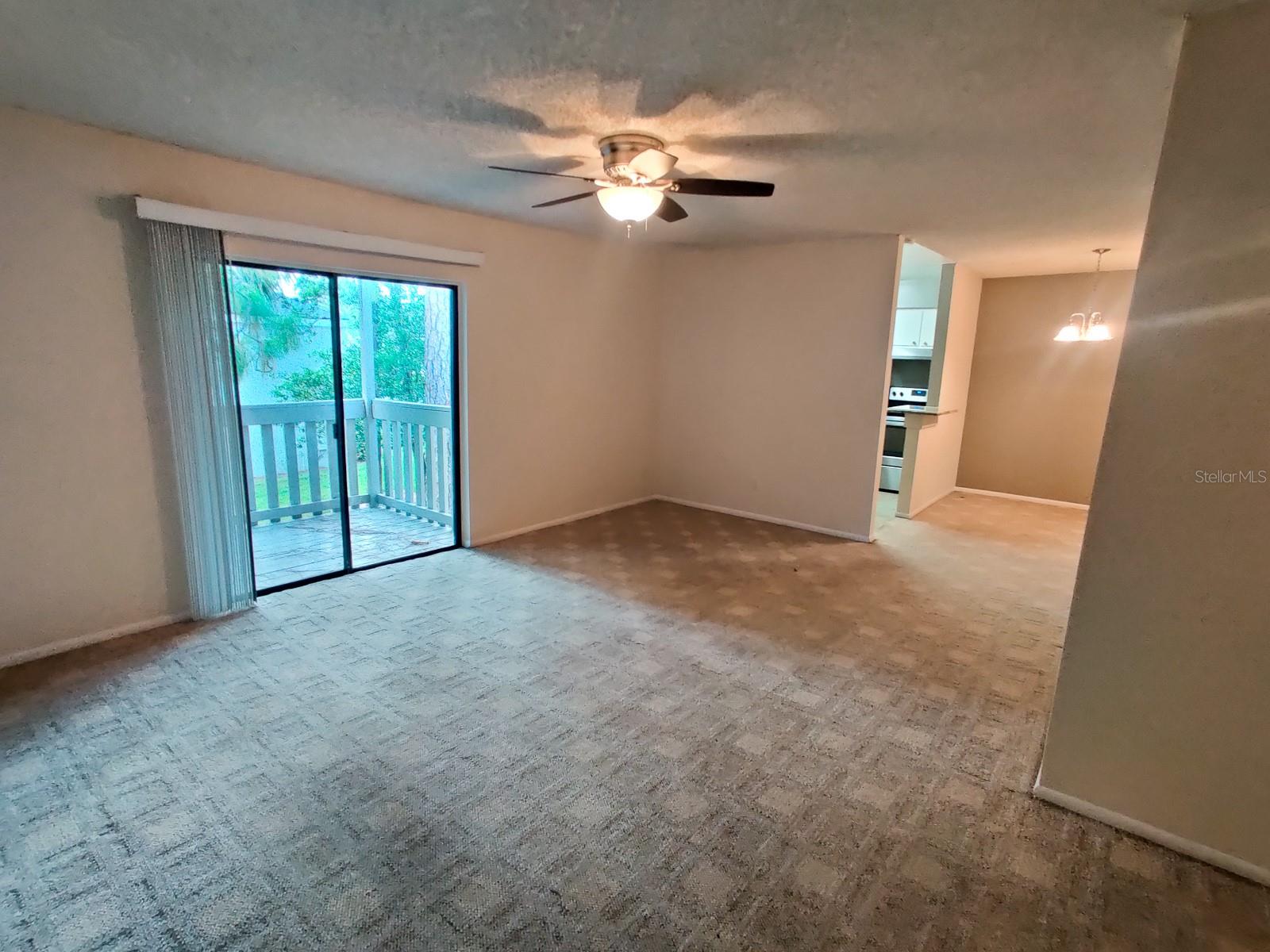 Image 4 of 28 For 177 Springwood Circle D
