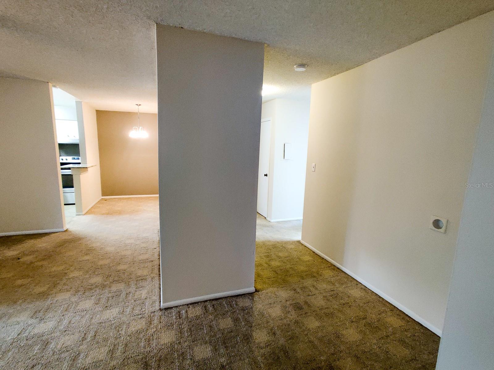 Image 5 of 28 For 177 Springwood Circle D